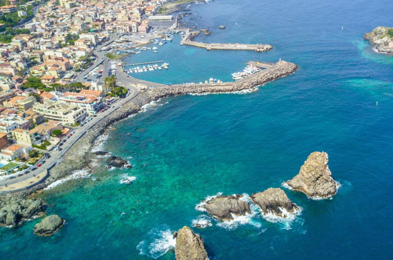 Tour costa orientale della Sicilia in barca a vela 7 giorni